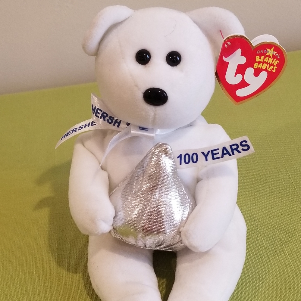 Perfect for Valentine's 2007 Hugsy Beanie Baby